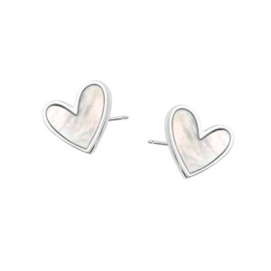 Kolczyki srebrne serca z masą perłową – sztyft