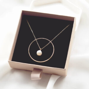 Naszyjnik pozłacany z perłą