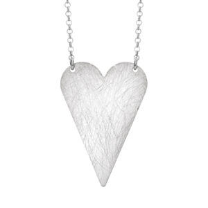 Naszyjnik srebrny z blaszką w kształcie serca