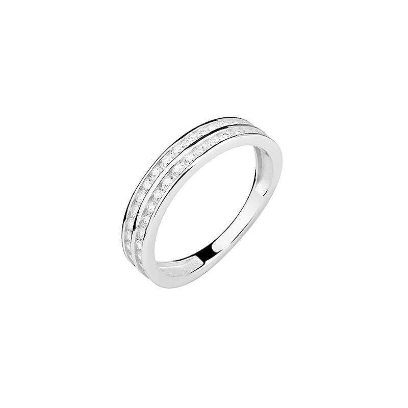 Pierścionek srebrny z cyrkoniami Pierścionek srebrny z cyrkoniami