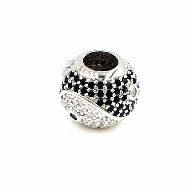 Zawieszka srebrna Yin Yang charms Zawieszka srebrna Yin Yang charms