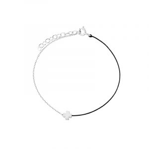 Bransoletka srebrna z koniczyną i czarny sznurek